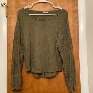 Long sleeve top